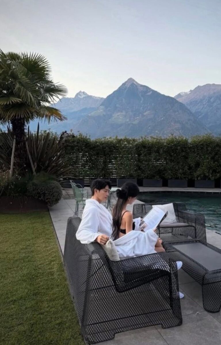 Rời Xa Trang Yến Chu