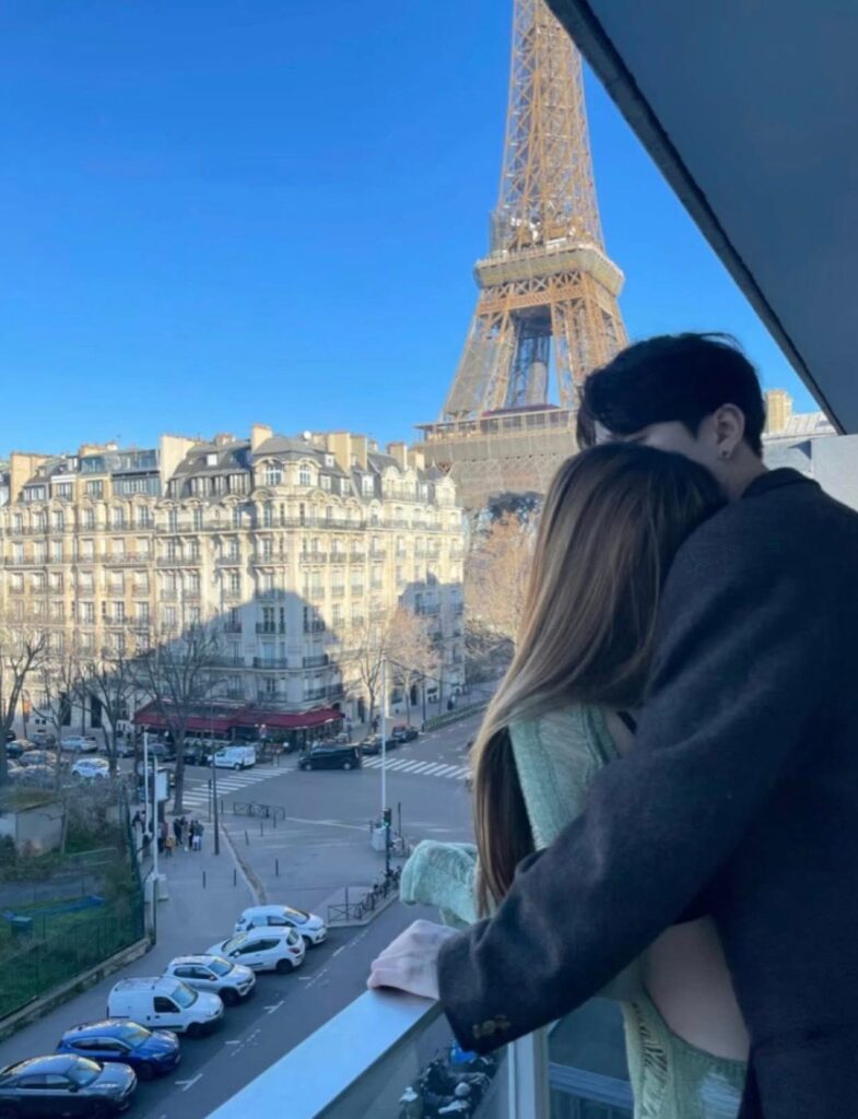 Biển Hận Trời Tình