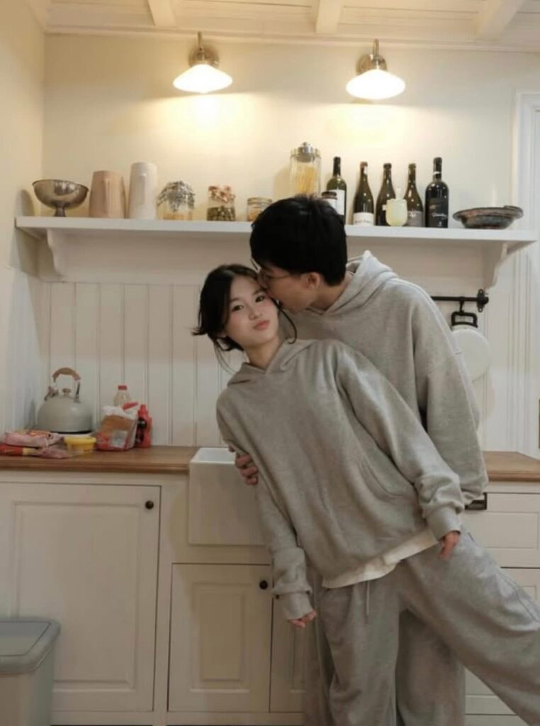 Ngừng Bám Víu Người Chồng Cổ Hủ