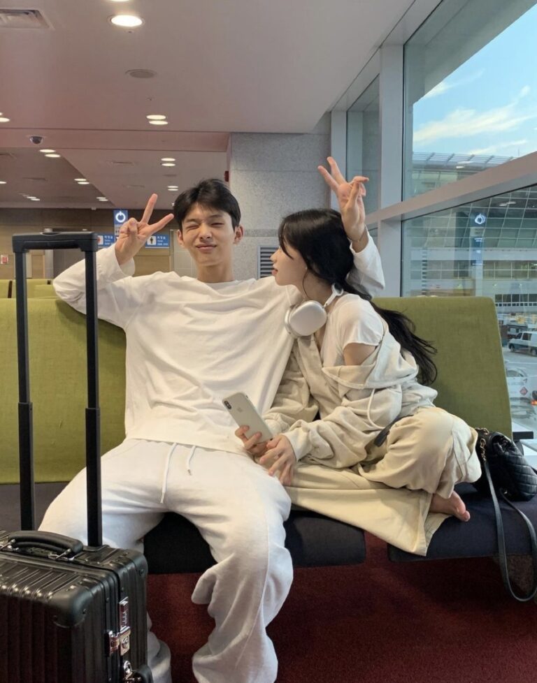 Thích Thầm Giáo Sư Giang