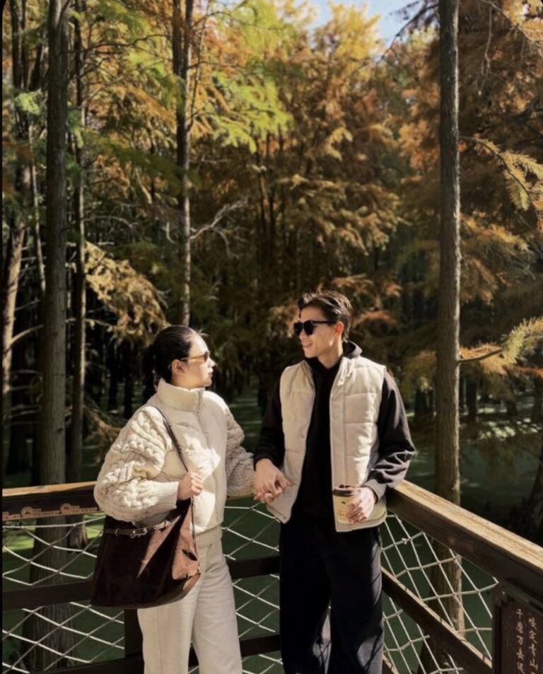 Nỗi Đau Trong Bóng Tối